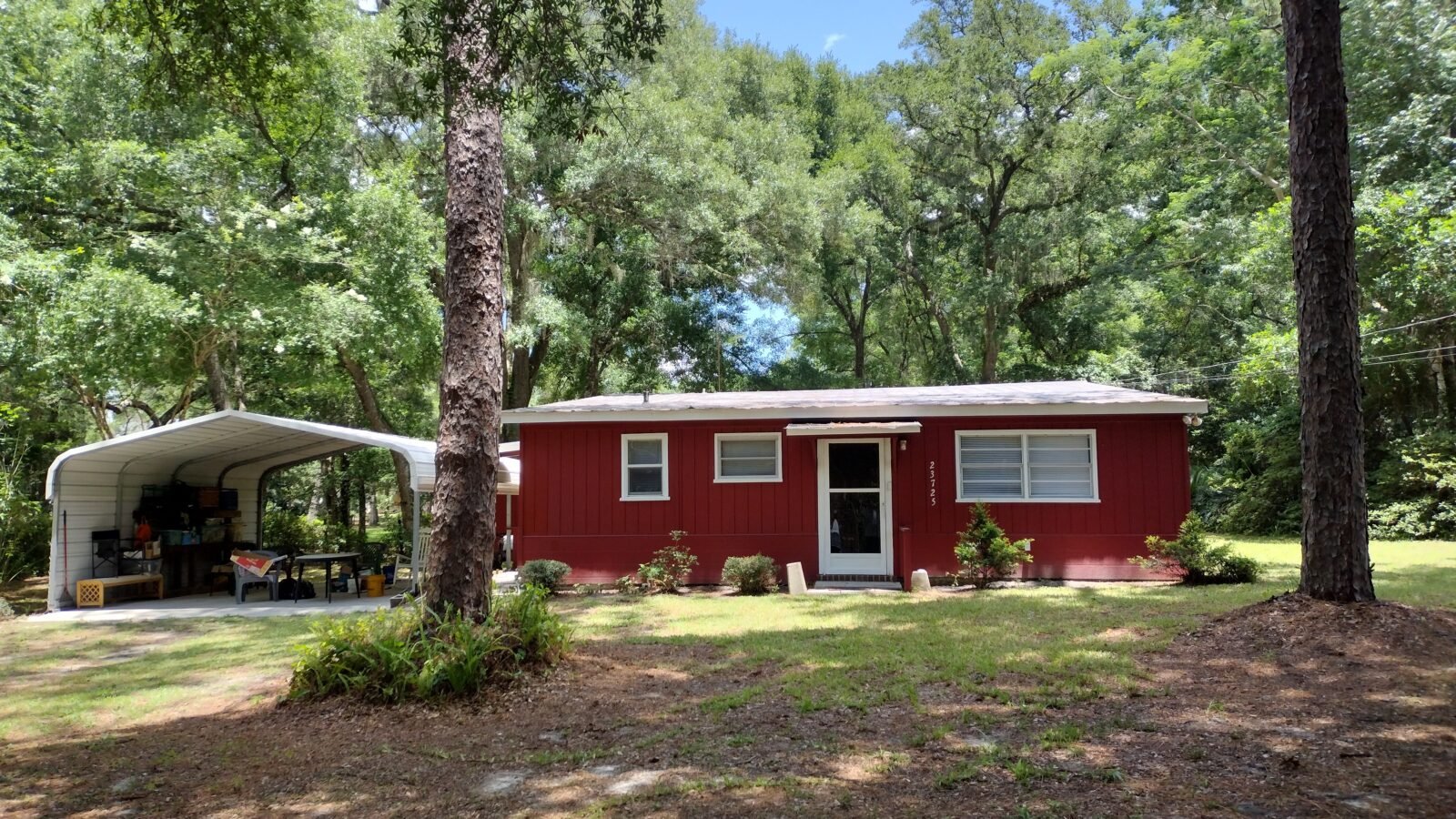 23725 NE 120th St Fort McCoy FL 32134 Front