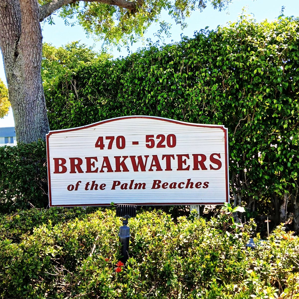 470 Executive Center Dr 4N, West Palm Beach, FL 33401 #B26006690 470 Executive Center Dr 4N West Palm Beach FL 33401 B26006690 Breakwaters Sign 1200x1200
